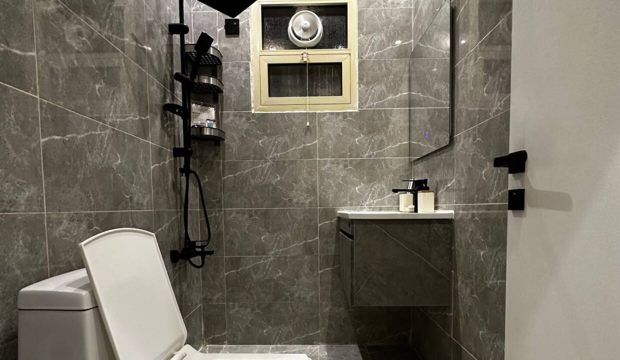 دورة المياه انيقة