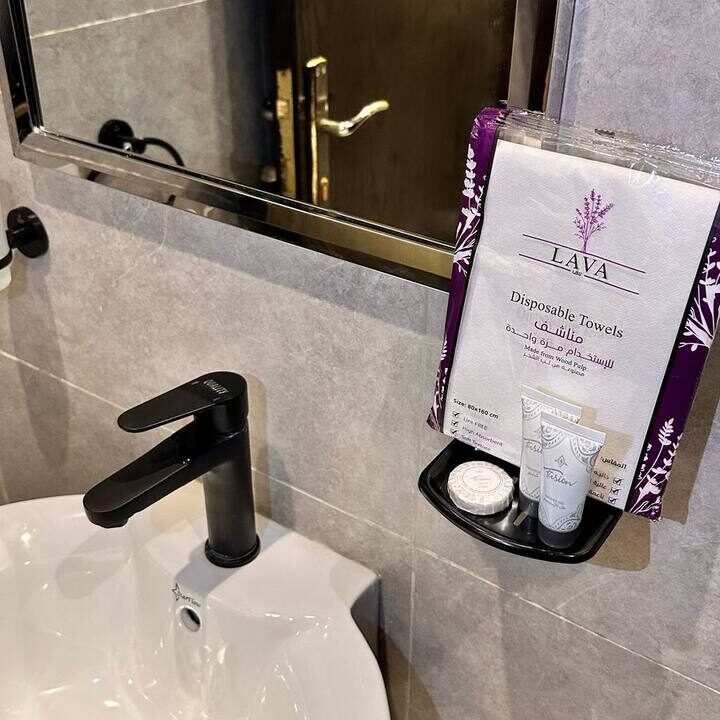 b8d51292-5747-4439-8ed4-60e846cbb367