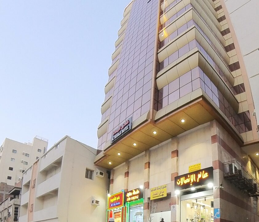 مبنى فندقي واثاث فاخر