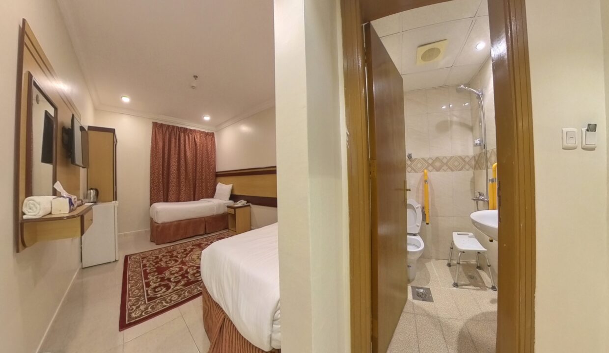 غرفة ذوي الاحتياجات الخاصه