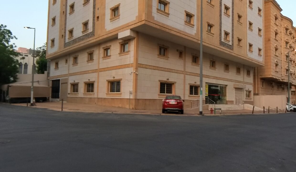 واجهة مبنى2